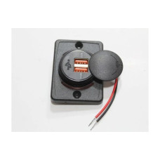 Накладне зарядне пристрій з кришкою, 2 USB QC 3.0, DC 12–24V, зелена підсвітка, посадковий розмір 48×64 Накладне зарядне пристрій з кришкою, 2 USB QC 3.0, DC 12–24V, зелена підсвітка, посадковий розмір 48×64
